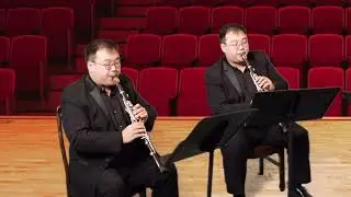 Abada Hongbing Zhang's Fugue Why Flowers So Red, Clarinets by Meng Zhang