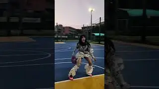 Ariana Grande's 7 rings handles🏀 #music #fashion #basketball #arianagrande #dance #nba #sports