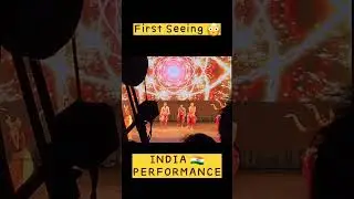 INDIAN TRADITIONAL DANCE 💃🇮🇳 | Wow 👌 #shorts #indiareaction