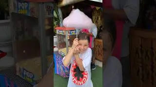 Cotton Candy Fun #shorts #carnival #fairyfloss #cottoncandy