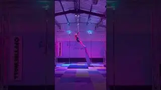 Introducing #agaleonarda Agneska one of our stellar aerial circus coaches.  #circuseverydamnday