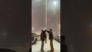 Snowman - Sia | Winter is incomplete without snow!