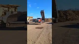 '24 Kenworth W900L & '22 East Mfg. Trailer Dumping! #trucking