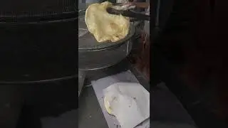 Garma Garam Puri | Hafiz Sweet & Bakers | Halwa Puri Breakfast #viralvideo #short #drfoodieofficial
