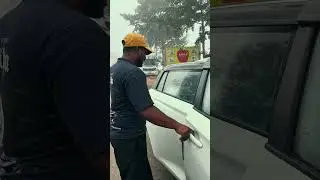 Car door open cheyadam raledhu😆😆😆 #explore #vlog #minivlog #explore #traveling