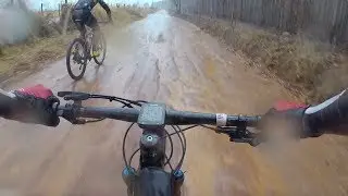 80KM DE MTB NA CHUVA E PAI NA MTB ELÉTRICA | Vlog 331