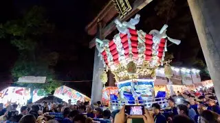 令和7年 2025年 枚岡神社 秋郷祭 中担 鳥居前