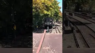 BMT Brighton Line: R68A (B) and R160 (Q) Train Action at Kings Highway