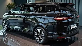 2025 Toyota Minivan   Spacious 7 Seater With Advanced Tech & Comfort!