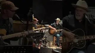 Mike Stack featuring Wheels with the launch of the new album release Lucky Man.