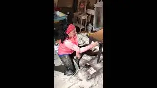Junk Monkey Paint Company Learn an Aged Crackle Effect LIVE