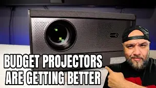 Elephas Budget projector