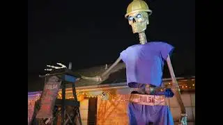 12 foot skeleton entry