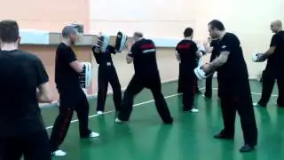 KMP KRAV MAGA Greece &Pi;&rho;&omicron;&pi;ό&nu;&eta;&sigma;&eta; &mu;&epsilon; &sigma;&tau;ό&chi;&omicron;&upsilon;&sigmaf; &sigma;&epsilon; &tau;&rho;&epsilon;&iota;&sigmaf; &kappa;&alpha;&tau;&epsilon;&upsilon;&theta;ύ&nu;&sigma;&epsilon;&iota;&sigmaf;