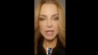 Barbara Kal (voce di CAROL): 