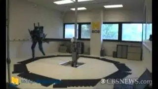 Bipedal robot sets running record