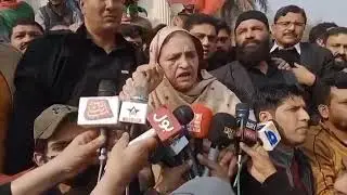 Rehana Dar Mother of Usman dar , speech in Sialkot Protest