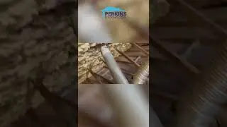 Когда сумасшедший снимает вентиляционное отверстие на крыше и просто закрывает его плиткой&hellip; 🤦&zwj;♂️🏠
