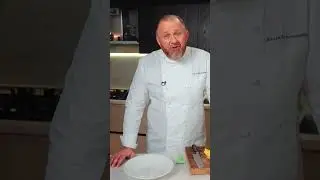 Почему большинство ресторанов подают греческий салат неправильно?
