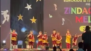 Euro kids dance performance on 90s advertisement theme