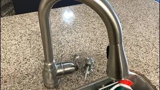 Moen Single Handle Faucet with Pullout Spray REVIEW