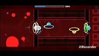Geometry Dash - Death Moon (official video)