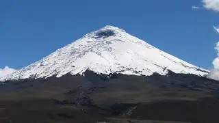 Volcanes ecuatorianos activos, estratovolcanes.
