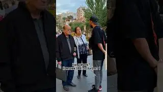 Delighted people in Yerevan with gifts / reaction to / reaction / prank