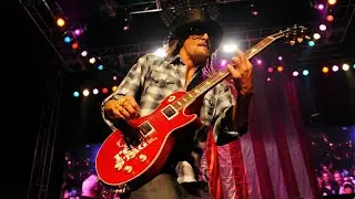 Kid Rock Live at Woodstock &lsquo;99 - My Name Is Rock [HD]