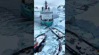 Rescue of ships trapped in ice in Antarctica | Dangerous Antarctica #antarctica #rescue #ships
