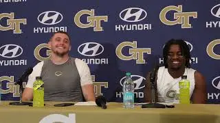 Хейнс Кинг и Малик Резерфорд из Georgia Tech реагируют на победу Yellow Jackets над Virginia Tech