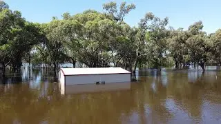 Murray River Floods Lyrup SS Ellen RV Park