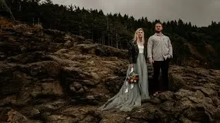 Stunning Pacific Northwest Elopement of Caitlin & Cliff On Empty Oregon Coast Beach