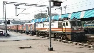 Housefull 4 Special Train Promotion with Akshay Kumar || Indian Railway