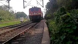 RPM WAP4 Mangala Express towards penultimate halt
