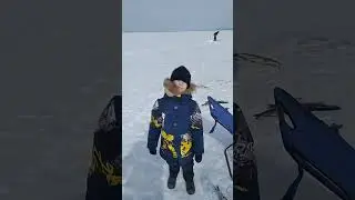 сколько было счастья от первой зимней рыбалки