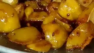 aam ka murabba ghud  wali jab yese bane sab chatkare leke khayenge😋