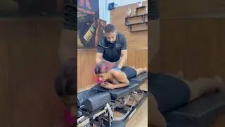 She stood in good position and middle of the lumbar adjusted #chiropractic #shorts #ytshorts #fypシ