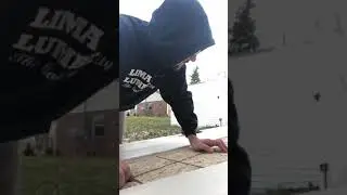 Best way to cut vinyl siding
