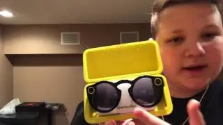 ASMR SPECTACLES UNBOXING!!! FINGER AND NAIL TAPPING!!!!
