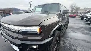 2024 GMC Hummer EV 2X Walk around 