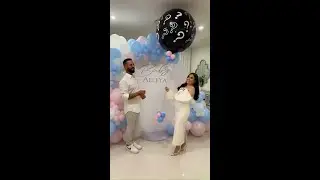 Ready for the big reveal? Our giant 36-inch confetti-filled balloon