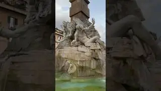 Piazza Navona in Roma! #PiazzaNavona #Roma #Fountain #Bernini #Travel #Shorts #RomanHoliday #Italy