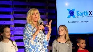 Shelley Sykes, Keynote Speaker, at the 2018 Earth X Expo, Dallas TX