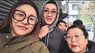 A day with my mother and brother/gorkhe haat/ darjeeling vlogger/ Tibetan vlogger/ hindi vlog