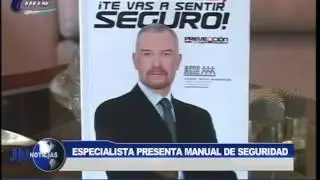 210815 C&eacute;sar Ortiz Anderson presenta manual sobre seguridad ciudadana