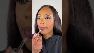 A posh lip tutorial 👄  Huda Beauty Faux Filter- Posh    #makeup #liptutorial #holidaysonshorts