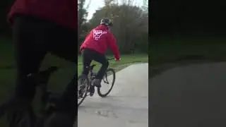 Sam pilgrim ridin solo