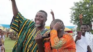 Random Man takes over Israel Maweta&rsquo;s performance in great surprise 