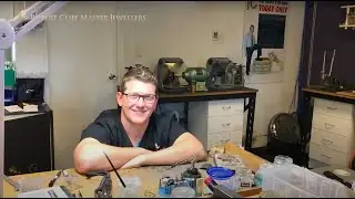 Ring Cleaning and Polishing at Robert Cliff Master Jewellers